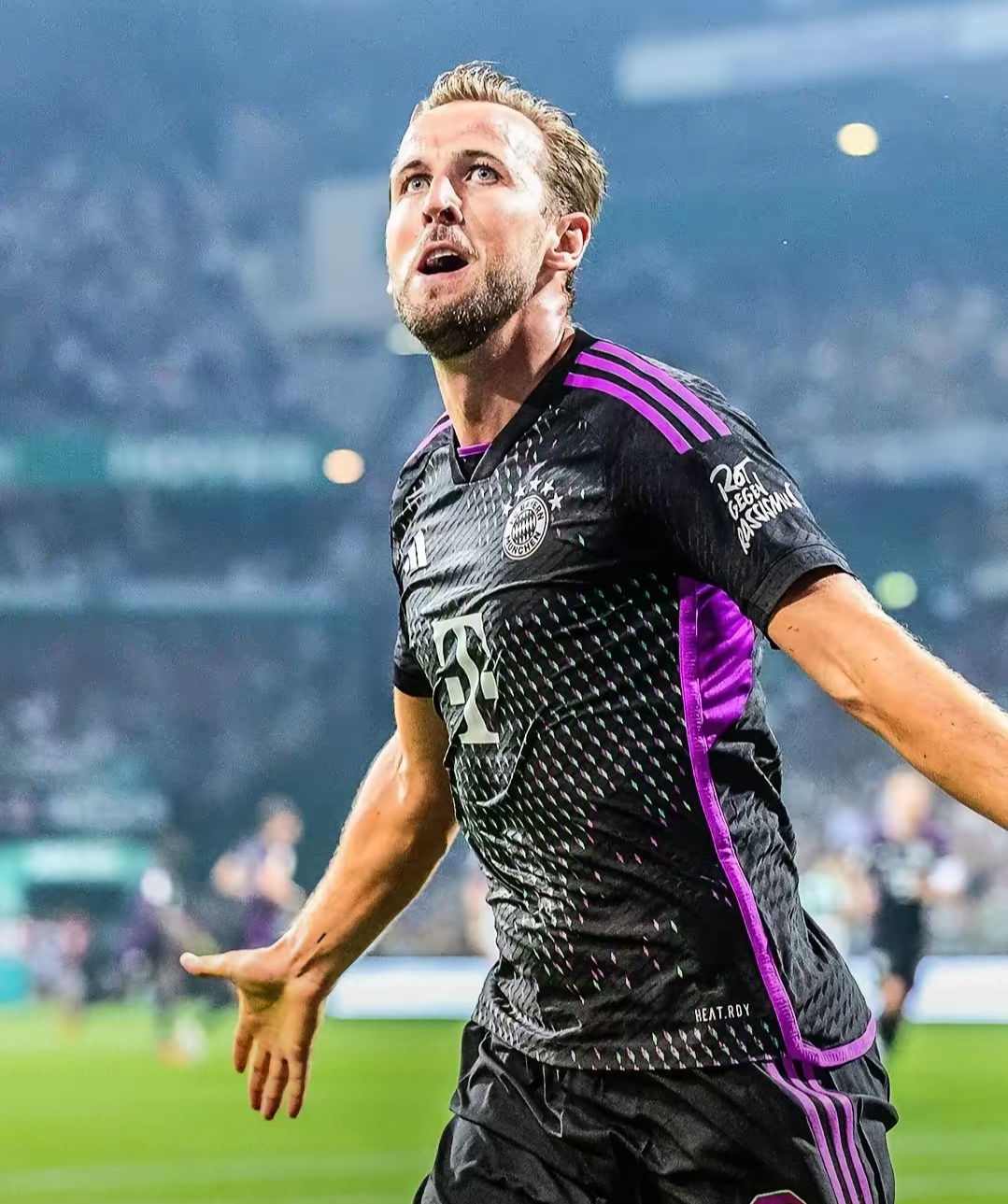 爱游戏官方app险胜首场状态出色，G2观众沸腾！，凯恩重返赛场再创辉煌时刻的简单介绍