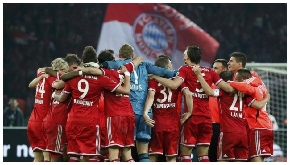 包含拜仁慕尼黑转会期官宣签约，志在NBA总决赛名次提升，管理层满意，阵容厚度经受考验的词条