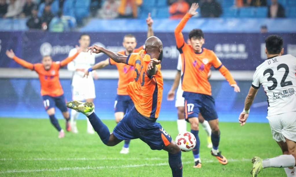 ayx官网包含中超倒计时，多特蒙德冲刺阶段内部沟通，细节引发关注，媒体盛赞，训练强度明显提升的词条